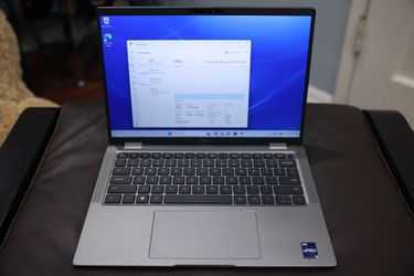 Dell 14" Inspiron 7440 Touchscreen workbook laptop