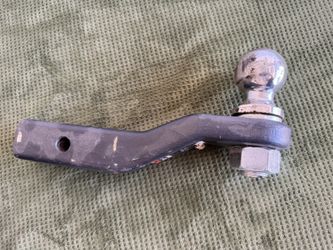 2 Inch Ball Mount - Curt