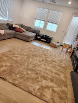 BRAND NEW 8’ X 10’ BROWN AREA RUG