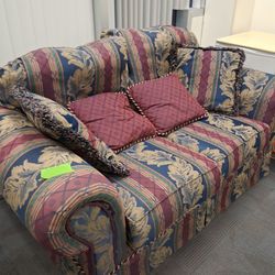 2 seat love seat