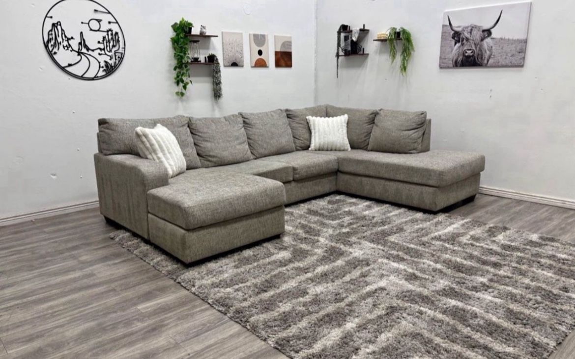 Sectional Couch - Free Delivery