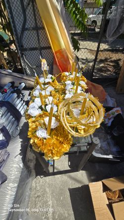 Gold and White Floral Birthday Centerpiece