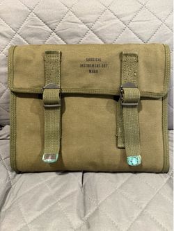 Vintage Military Surgical Ward Case