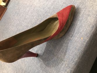 Grey suede with raspberry lizard trim 7.5 to 8 medium brand new cost was $400