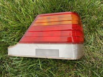 Mercedes W140 Tail Light