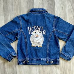Vintage 2000 Harry Potter Hedwig Embroidered Jean Jacket Size Youth Medium 10/12. Excellent Condition, See All Pics 