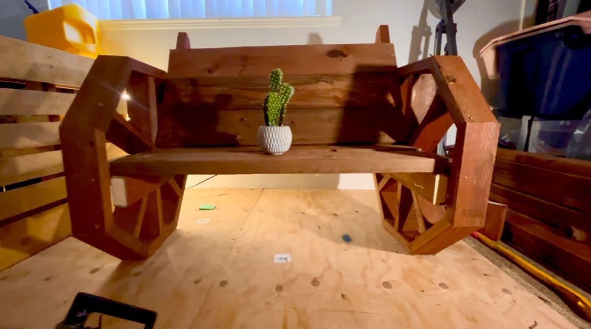Woden Wagon Wheel Bench