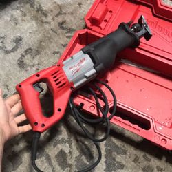 Milwaukee Sawzall, Corded With Case