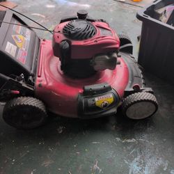Troy-Bilt Gas Powered Lawn Mower