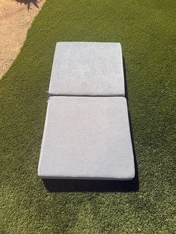 Bi-Fold Foam Mattress with Matching Zipper Carry Case –