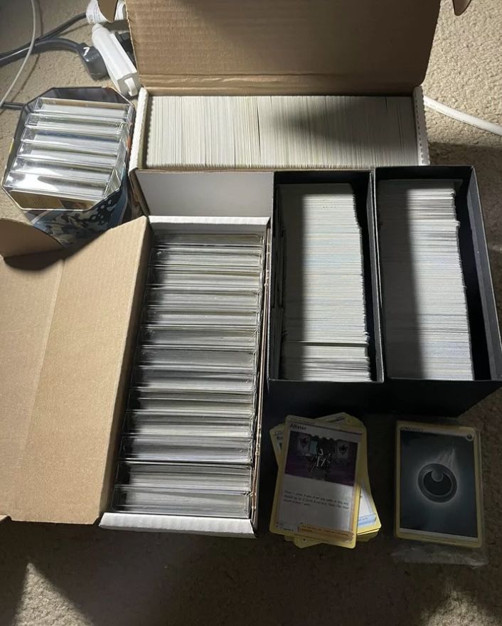 Pokemon Authentic TCG Bulk Of 3500 Random Cards