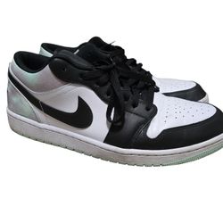 Jordan's Size 13 Lightly Used