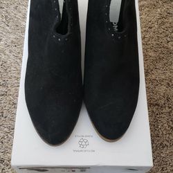 Black Boots