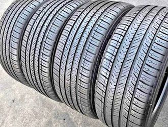 215/45/18 Michelin Selling a set of 4 tires in excellent condition 🫡