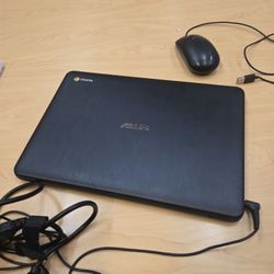 ASUS Laptop  Needs To be Connected To Work