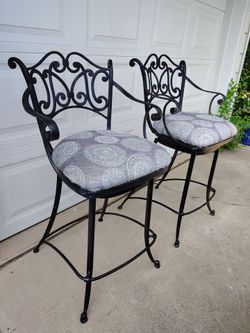 Bar Stool Chairs (free delivery)