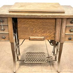 Antique Elgin Sewing Machine In Oak Cabinet