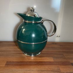 Vintage Studio Nova thermal coffee carafe, white and chrome, Mid-Century Modern style, insulated—in excellent condition!
