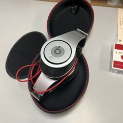 Beat First Generation  Headphones 