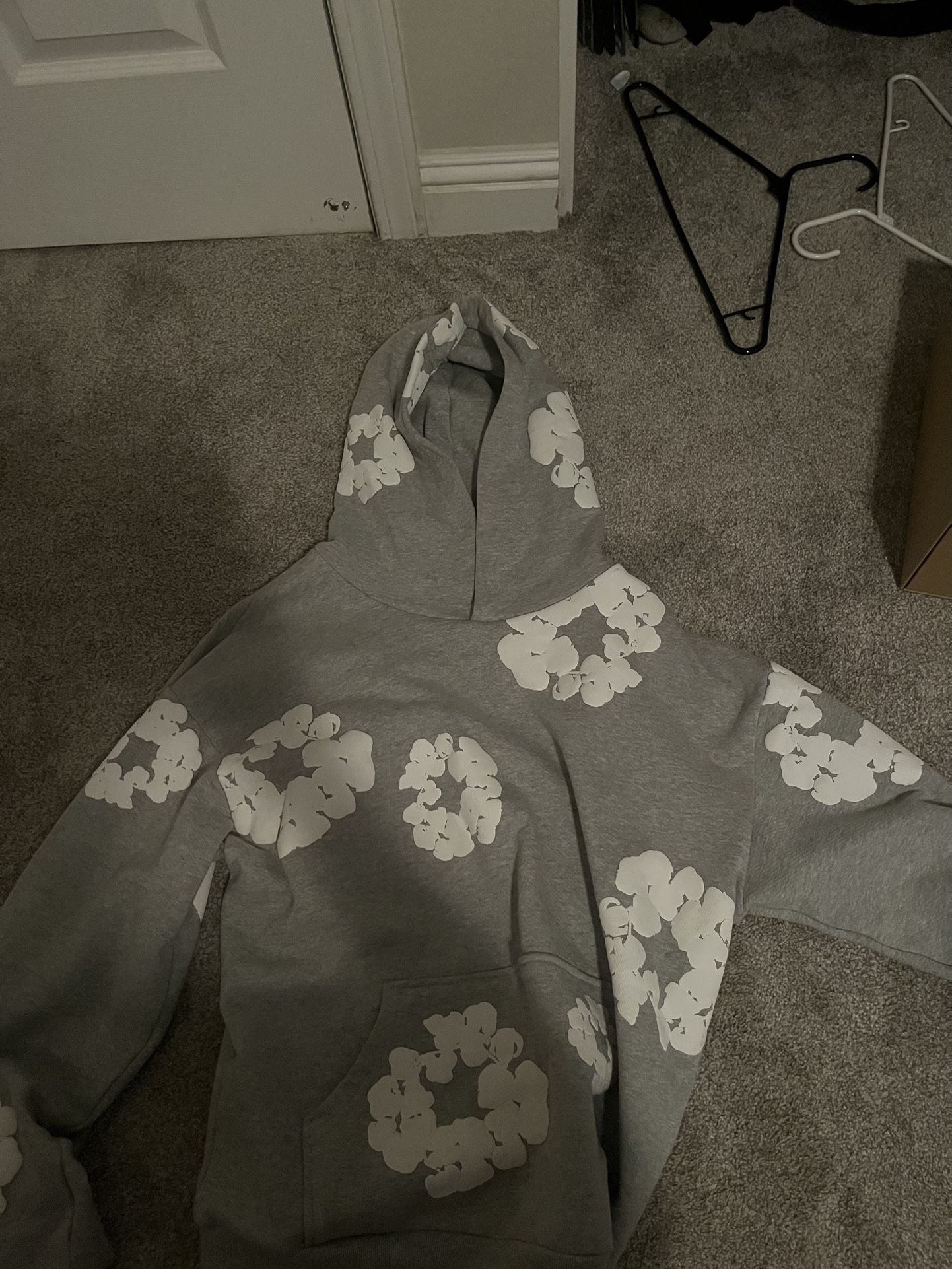 Denim tear hoodie grey