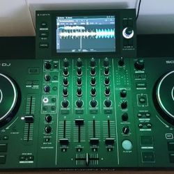 Denon SC LIVE 4 – Like New – Standalone DJ Controller