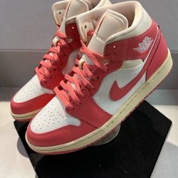 NIKE AIR JORDAN 1 MID GUAVA ICE