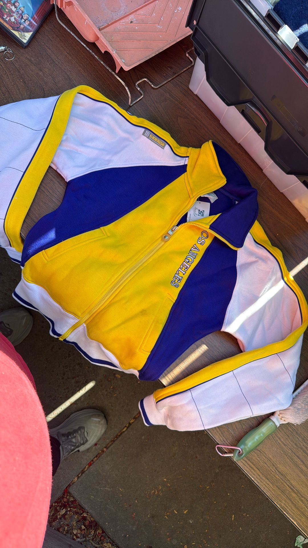 LA #8 Women’s Laker Colors Zip Up Jacket No Hoodie