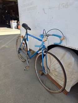 10-speed road bike