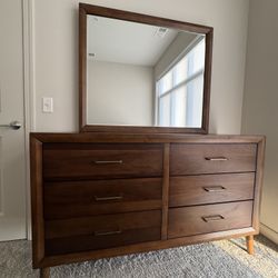 Brown 6-Drawer Dresser With Mirror