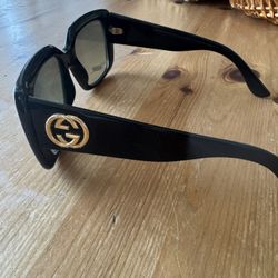 Authentic Gucci Sunglasses 