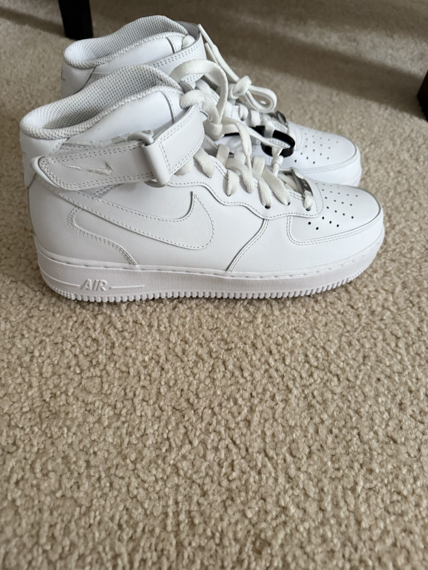 Air Force 1 Mid - Size 9