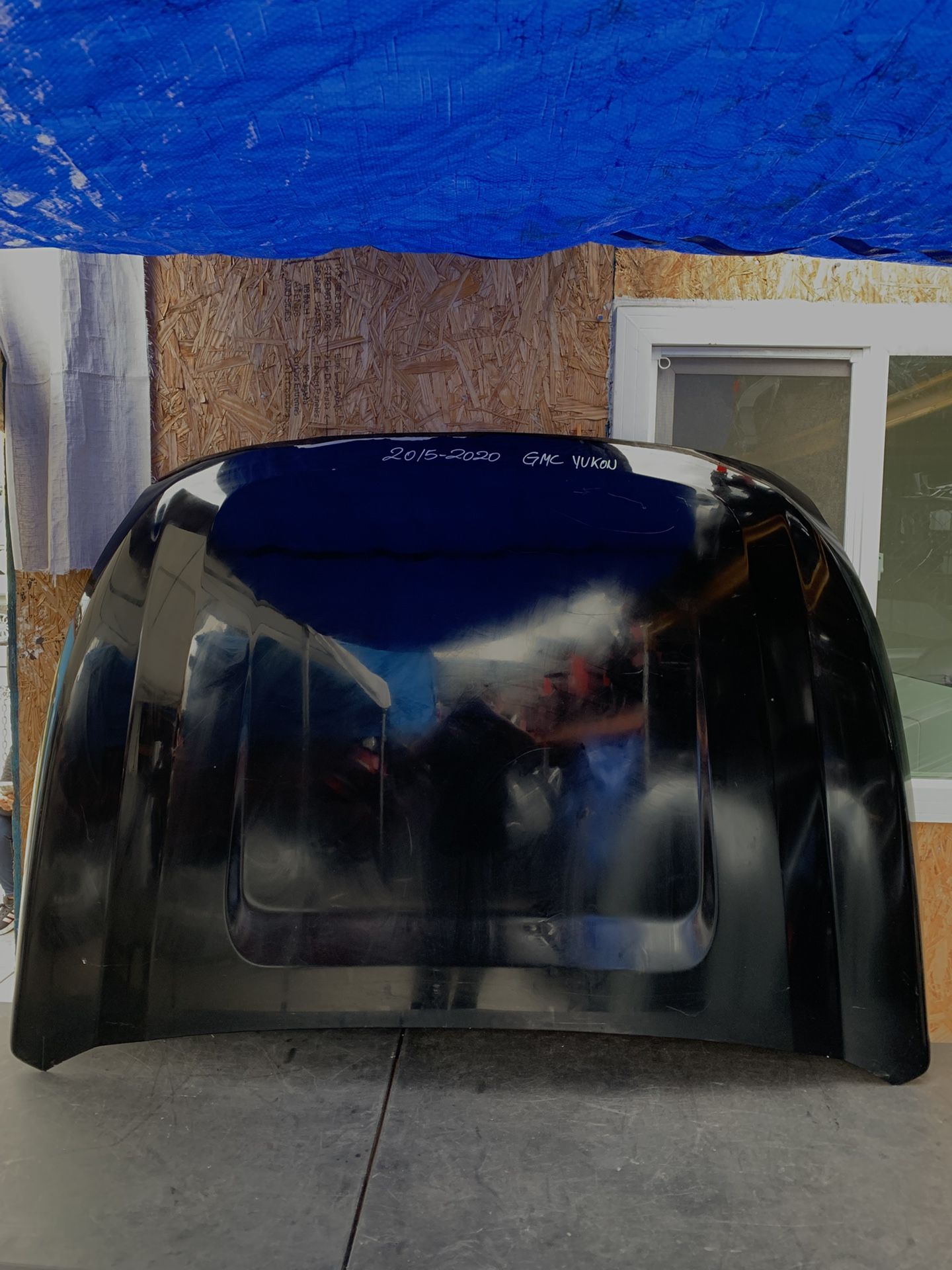 2015 2016 2017 2018 2019 2020 GMC YUKON HOOD BONNET OEM USED