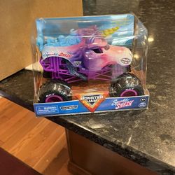 Monster Jam Sparkle Smash Monster Truck 1/24 Super Rare