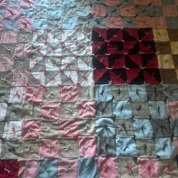Beautiful Vintage Tie Quilt