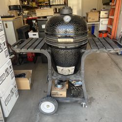 Kamado Joe BBQ Grill
