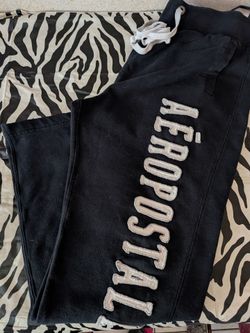 Aeropostale Sweats Size M