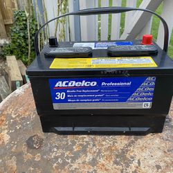 AC Delco Pro 65PS Battery, 675cca, 810ca. Removed from Chevy Silverado
