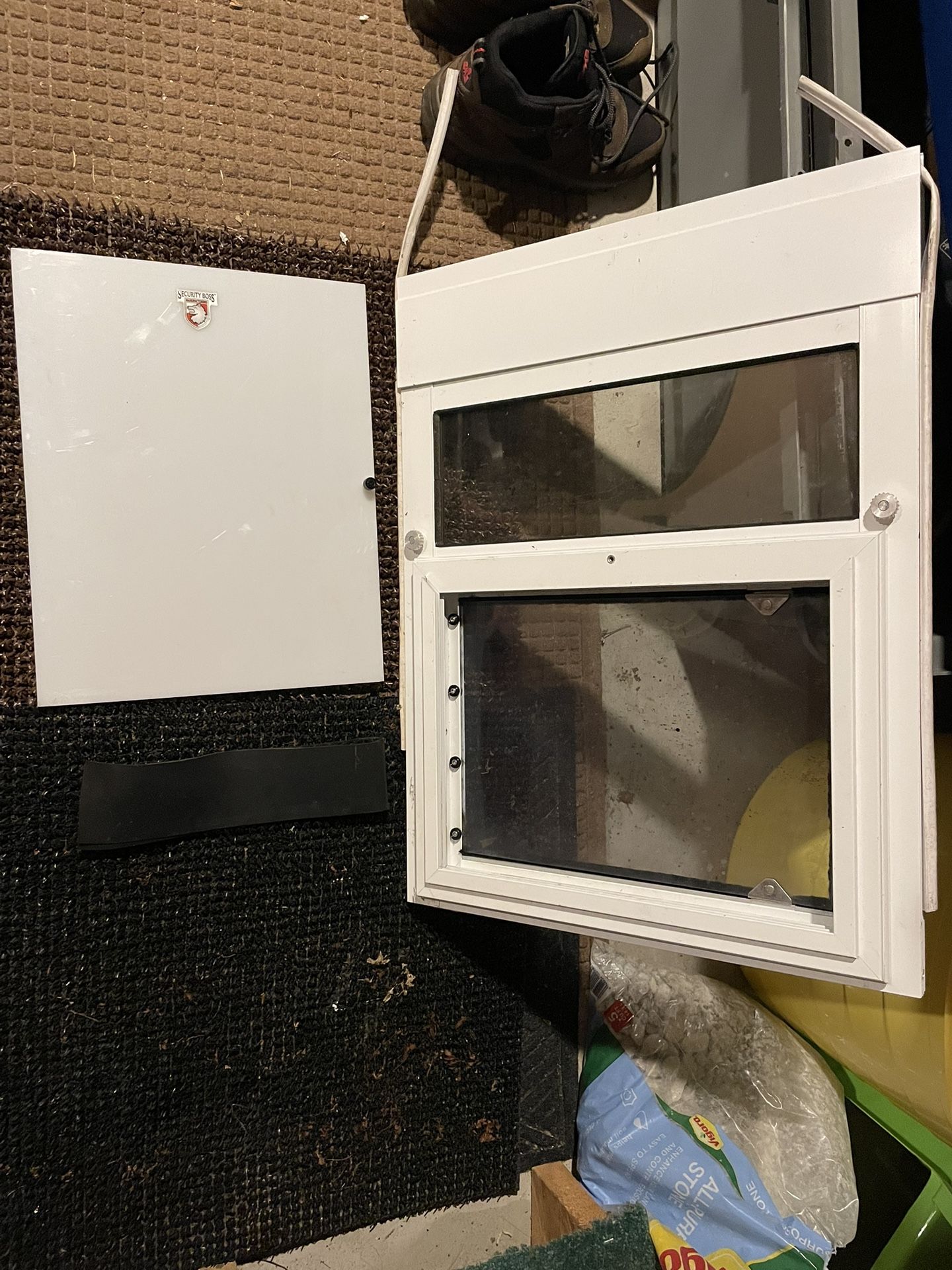 Dog Window Door Standard Sash Window
