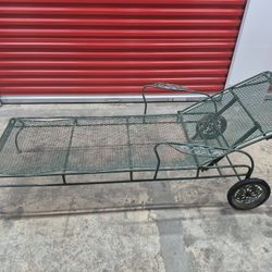 vintage green wrought iron chaise lounge