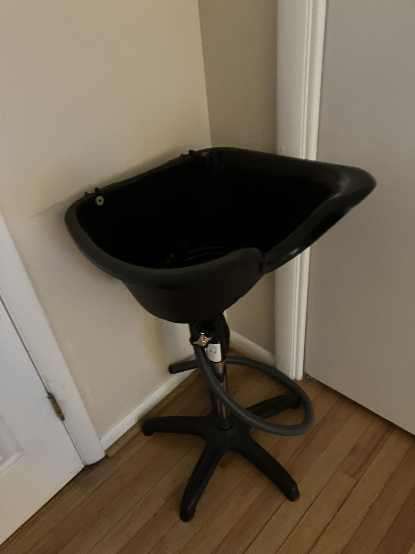 Portable Shampoo Bowl