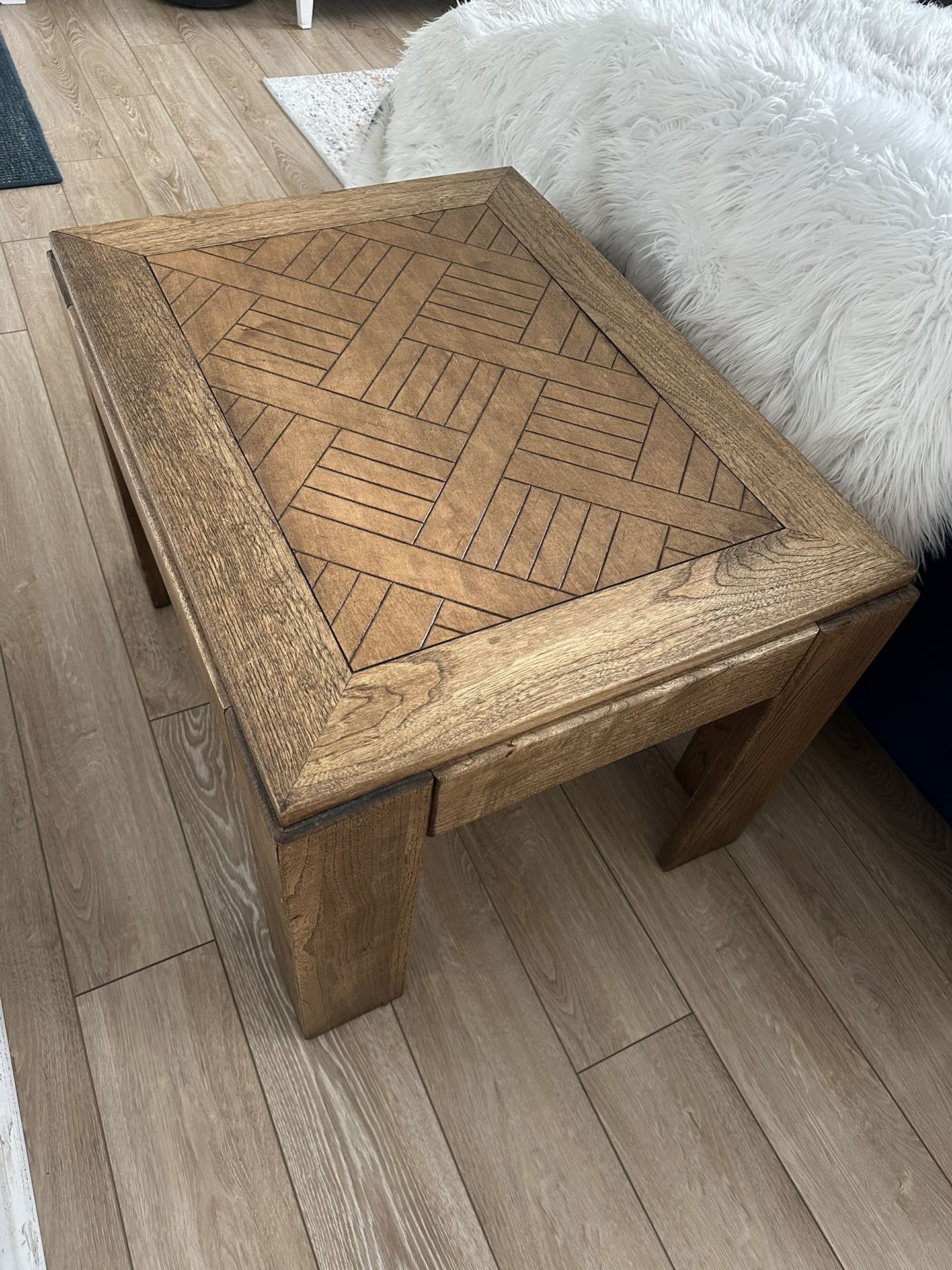 2 Matching Wood End Tables
