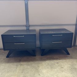 Dark Gray Wood 2-Drawer Nightstand Set