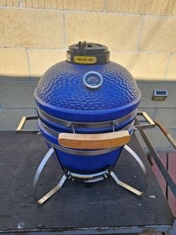 Vision Icon Cadet Kamado Grill & Smoker