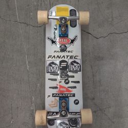 White Deck With Abnormal Construction 