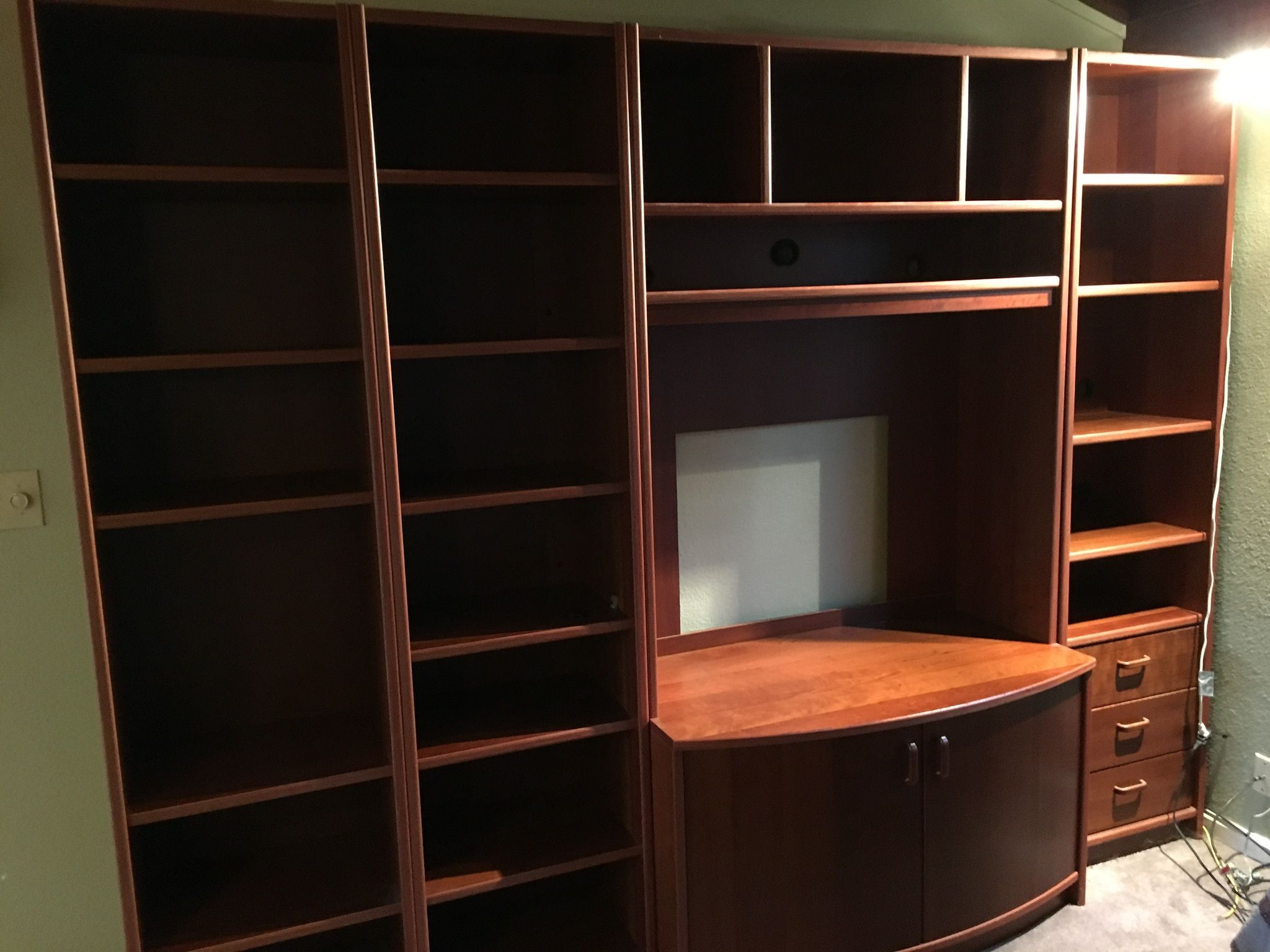 Entertainment Center-i’m A Motivated Seller!!