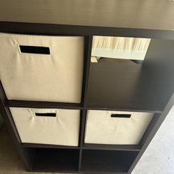 6 Cube Shelf With 3 Bins