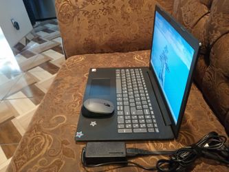 Laptop Lenovo Ideapad 130-15AST-AMD-A9-9425 R5-GOO-D for stud-ents.