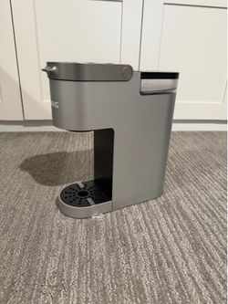 Keurig Coffee maker machine with seals