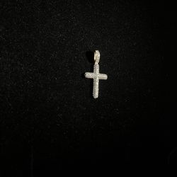 14k Cross Pendant 