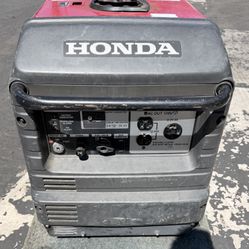 Honda Inverter Generator EU3000IS Runs Great!!